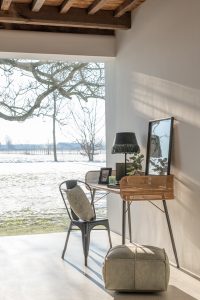 Dekoration Herbst Winter Collection, Schminktisch mit Stuhl, Spiegel und Lampe